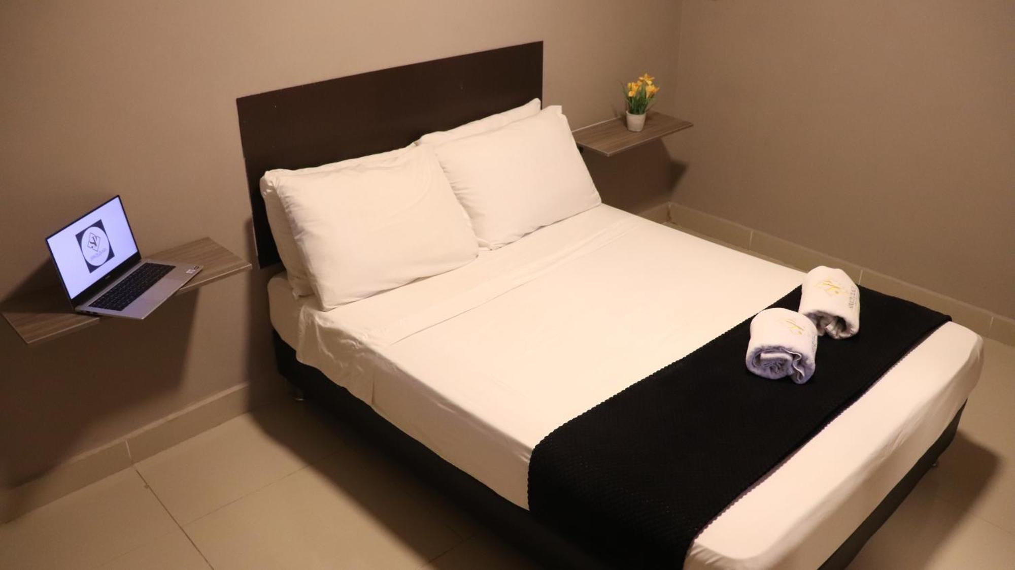 Hotel Simon Plaza Pereira Exterior photo
