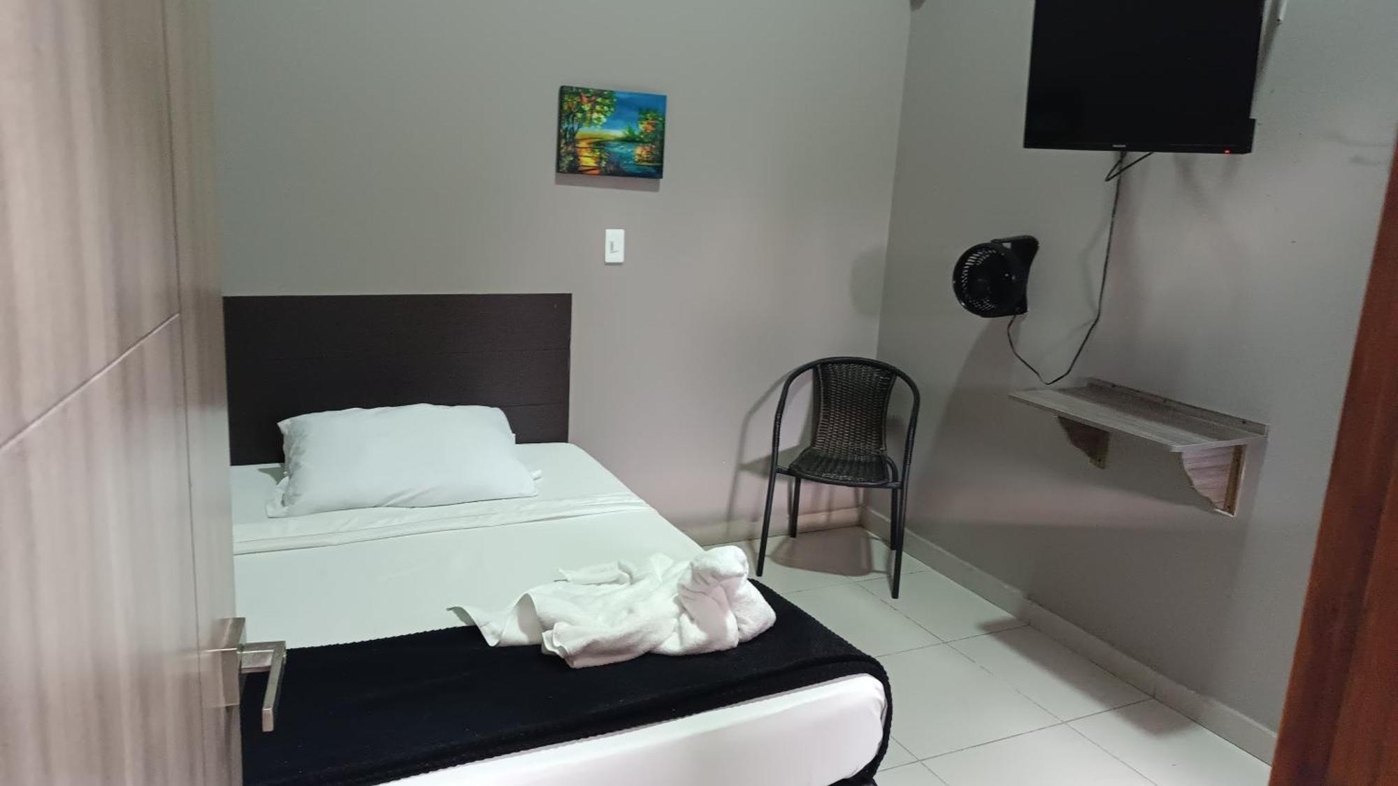 Hotel Simon Plaza Pereira Exterior photo